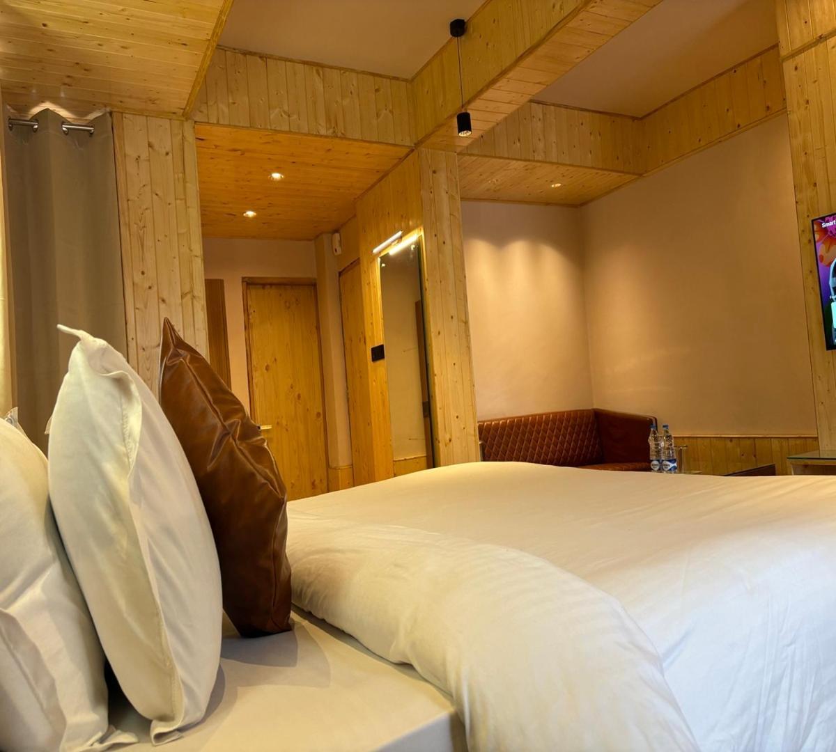 The Hillside Hotel กาซอล ภายนอก รูปภาพ
